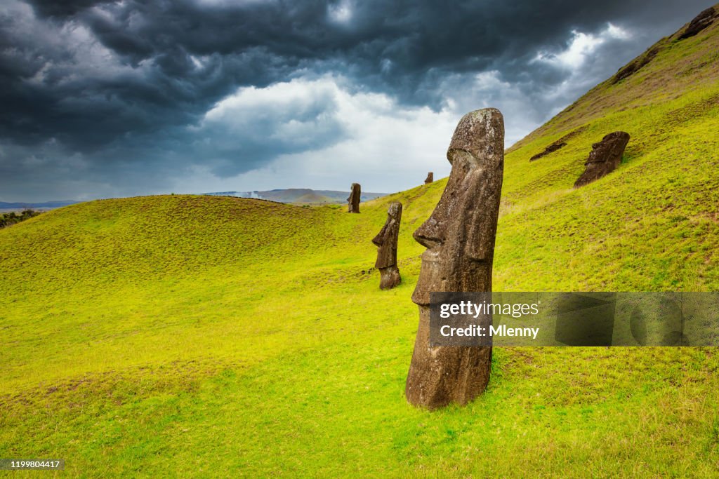 Rano Raraku Moai Osterinsel Moai Rapa Nui Chile