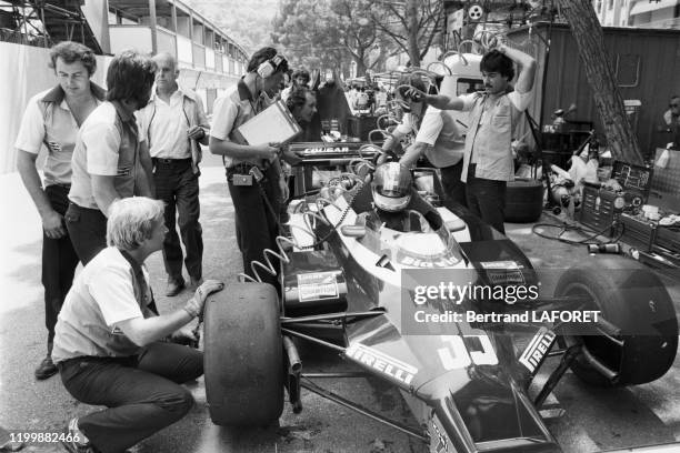 Formule 1 à son stand lors du Grand Prix de Monaco le 20 mai 1982, Monte Carlo.