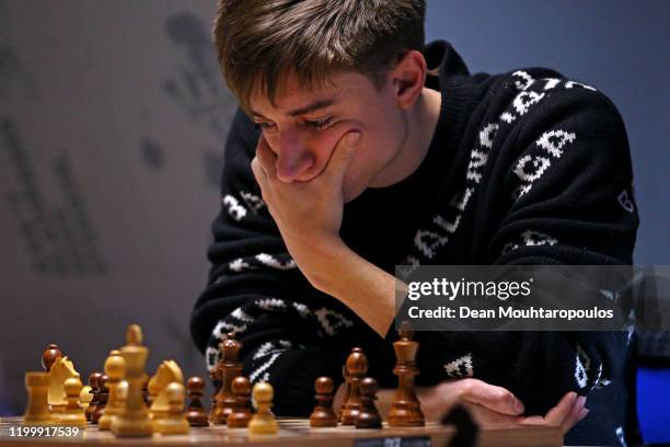 14 Daniil Dubov Stock Photos, High-Res Pictures, and Images - Getty Images