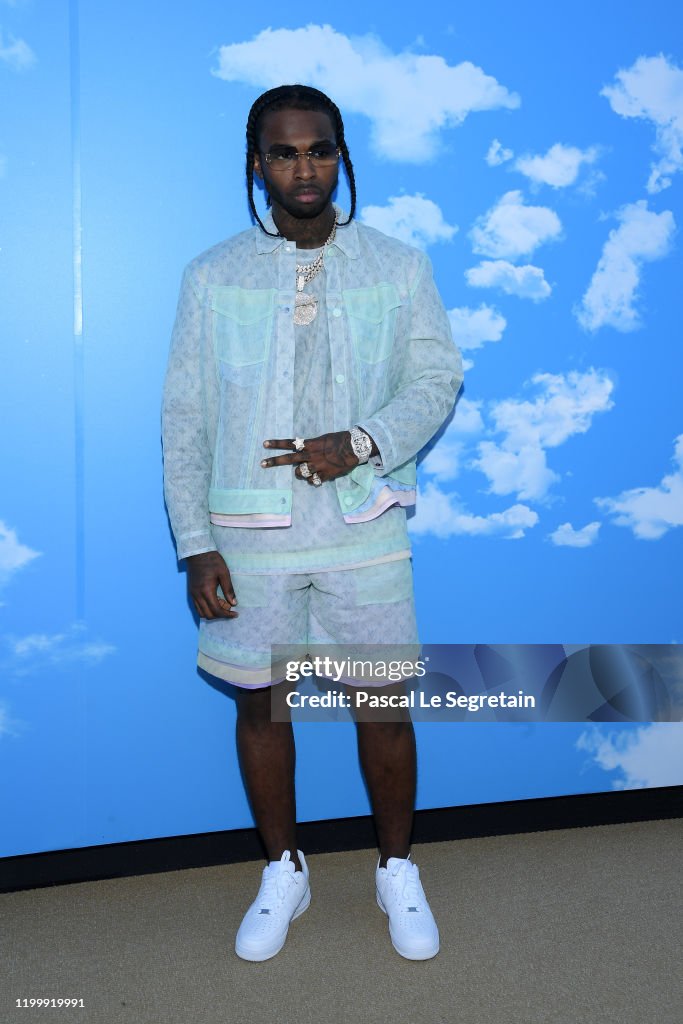 Pop Smoke attends the Louis Vuitton Menswear Fall/Winter 2020-2021 News  Photo - Getty Images