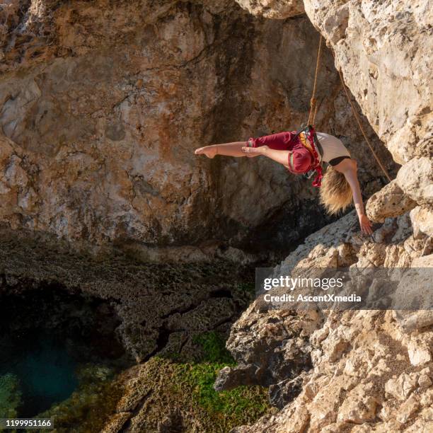 Head On Rope Rope 39 Hang On End Of Rope Stock Photos, High-Res Pictures, and Images ...