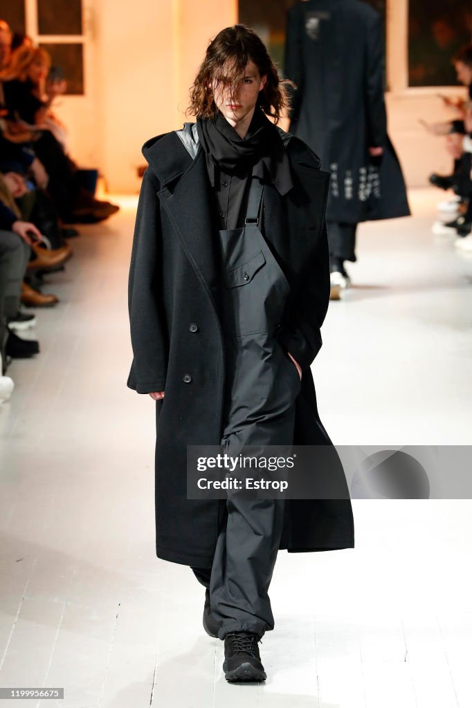 Yohji Yamamoto : Runway - Paris Fashion Week - Menswear F/W 2020-2021