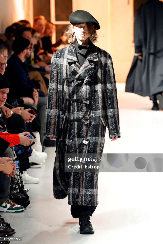 Yohji Yamamoto : Runway - Paris Fashion Week - Menswear F/W 2020-2021