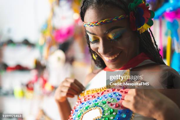 Concierge Rasta 20 Rasta Costume Stock Photos, High-Res Pictures, and Images - Getty Images