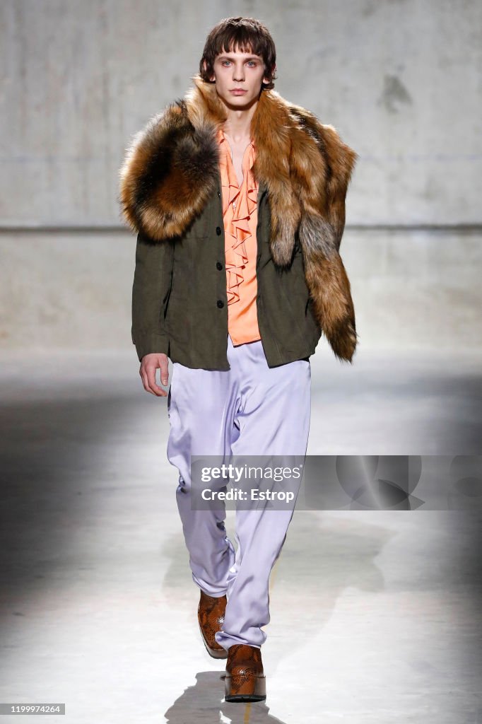 Dries Van Noten : Runway - Paris Fashion Week - Menswear F/W 2020-2021