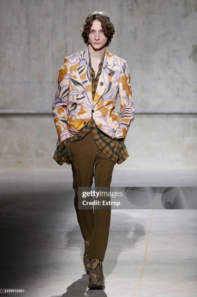 Dries Van Noten : Runway - Paris Fashion Week - Menswear F/W 2020-2021