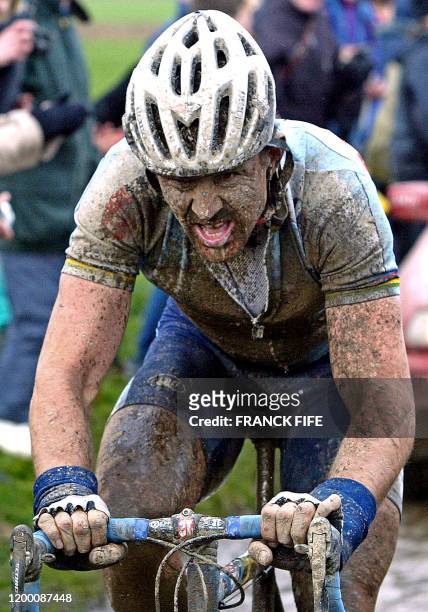 - Photo prise le 14 avril 2002 à Roubaix du coureur cycliste belge Johann Museeuw dont le domicile à Gistel a été perquisitionné le 04 septembre 2003...