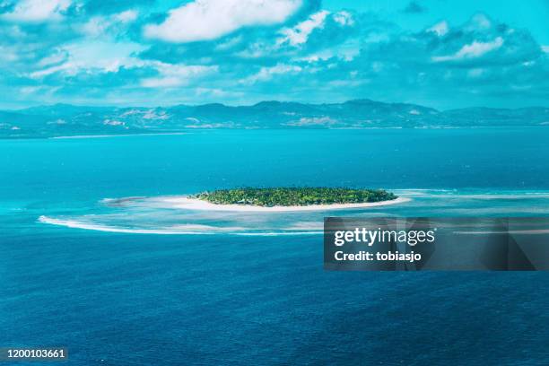 tropical island - western division fiji stock pictures, royalty-free photos & images