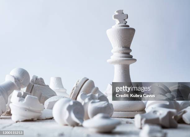 chess concept - chess pieces stock pictures, royalty-free photos & images