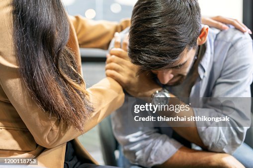 I know you hurt, I will be stay with you I know you hurt, I will be stay with you