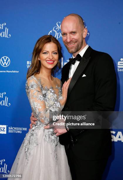 February 2020, Saxony, Dresden: Xenia Princess of Saxony and Daniel Thermann come to the 15th Dresden Semper Opera Ball at the Semperoper. This...