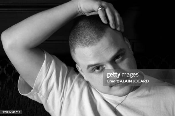 Glints Singer 54 Maarschalk Stock Photos, High-Res Pictures, and Images - Getty Images