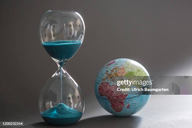 Global warming! Symbolic photo on the subjects global warming, environmental policy, climate change, environmental pollution, etc.The picture shows a...