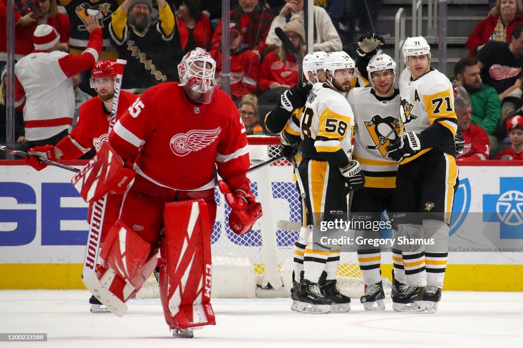 Pittsburgh Penguins v Detroit Red Wings