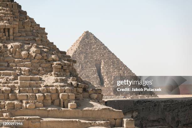 the great pyramids fo gizeh, cairo - ägypten stock pictures, royalty-free photos & images