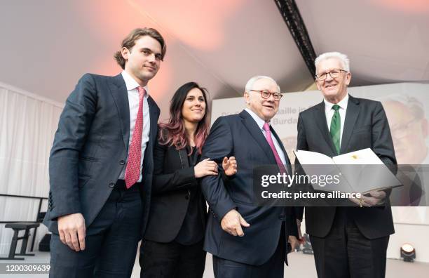 February 2020, Baden-Wuerttemberg, Offenburg: Jacob Burda, Elisabeth Burda, publisher Hubert Burda and Winfried Kretschmann, Prime Minister of...