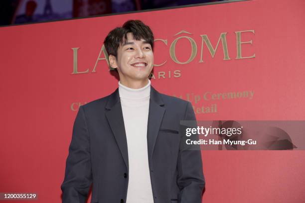 South Korean actor Kim Young-Kwang attends the photocall for 'Lancome' advanced genifique red edition launch event at Lotte World Mall on January 18,...