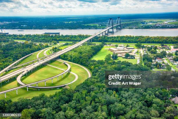 hale boggs memorial bridge - louisiana stock pictures, royalty-free photos & images