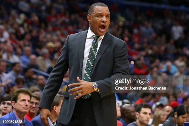 Head coach Alvin Gentry of the New Orleans Pelicans reacts against the LA Clippers during the first half at the Smoothie King Center on January 18,...