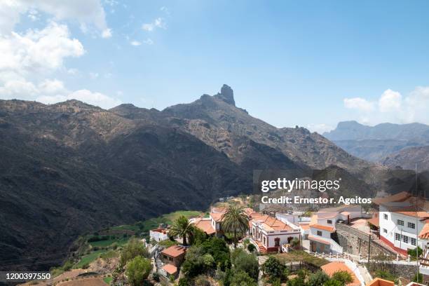 tejeda and roque bentayga, gran canaria - tejeda - fotografias e filmes do acervo