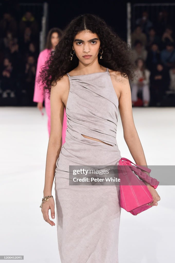 Jacquemus : Runway - Paris Fashion Week - Menswear F/W 2020-2021