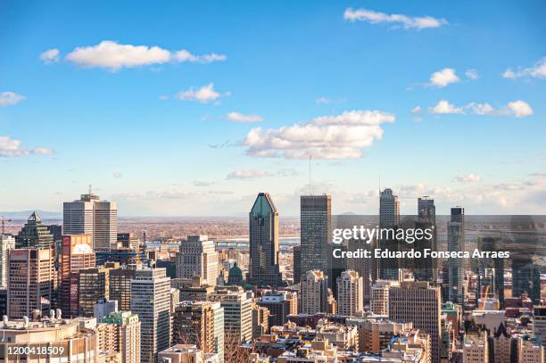 panoramic view of downtown montréal - montreal downtown stock pictures, royalty-free photos & images