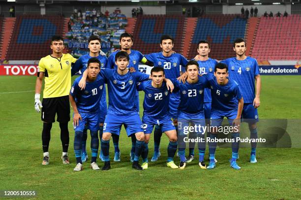 Uzbekistan players line up during the AFC U-23 Championship quarter final match between UAE and Uzbekistan at Rajamangala National Stadium on January...