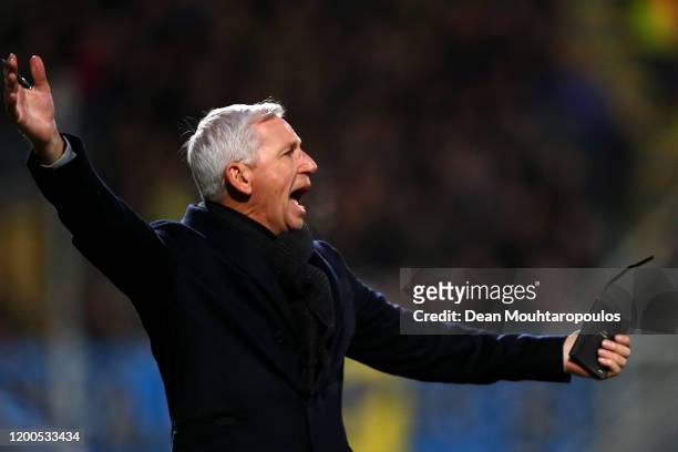 Den Haag manager / Head coach, Alan Pardew gives his players instructions from the sidelines during the Eredivisie match between ADO Den Haag and RKC...