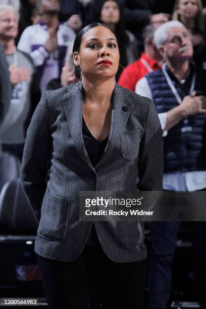 Assistant Coach for Player Development Lindsey Harding of the Sacramento Kings looks on during the game against the San Antonio Spurs on February 8,...