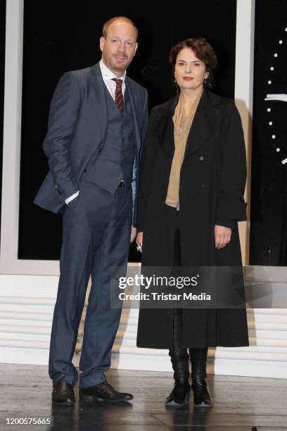 Johann von Buelow and Barbara Auer during the photo call "Heilig Abend" at St. Pauli Theater on January 17, 2020 in Hamburg, Germany.