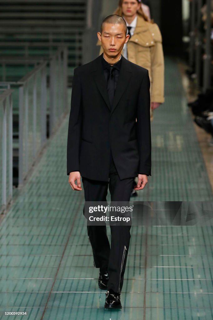 Alyx : Runway - Paris Fashion Week - Menswear F/W 2020-2021