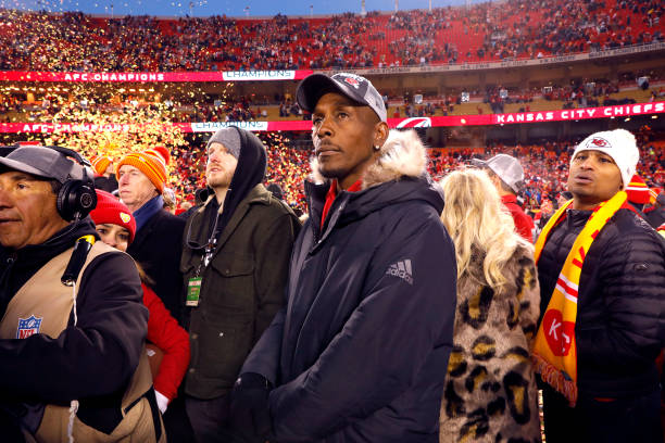 Patrick Mahomes of the Kansas City Chiefs' father Pat Mahomes looks on after the Kansas City Chiefs defeated the Tennessee Titans in the AFC...