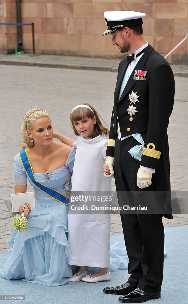 Wedding Of Swedish Crown Princess Victoria & Daniel Westling - Arrivals