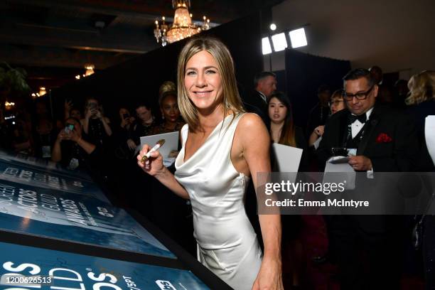 Jennifer Aniston attends the 26th Annual Screen Actors Guild Awards at The Shrine Auditorium on January 19, 2020 in Los Angeles, California. 721313