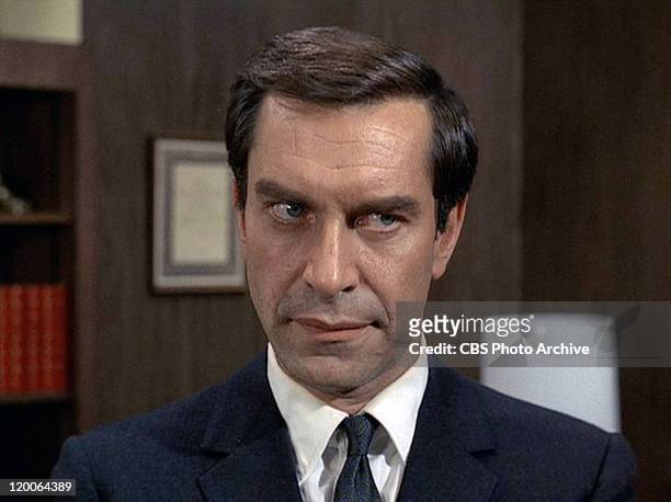 Martin Landau as Rollin Hand in the Mission Impossible episode, "Live Bait" Original airdate, February 23, 1969. Image is a frame grab.