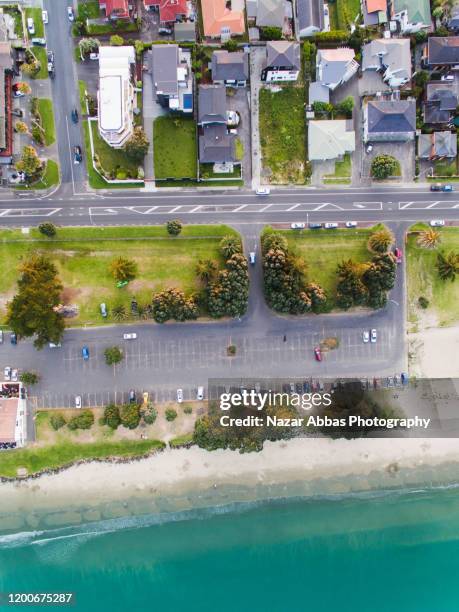 clean green housing. - whangarei heads stock pictures, royalty-free photos & images