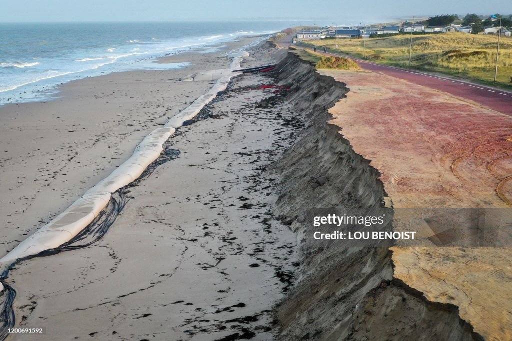 FRANCE-ENVIRONMENT-EROSION-CLIMATE-WEATHER