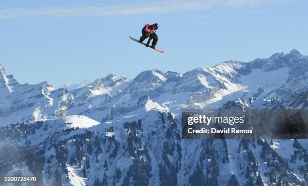 Liam Brearley of Canada competes in the Men's Snowboard Slopestyle Final Run 1 during day 11 of the Lausanne 2020 Winter Youth Olympics at Leysin...