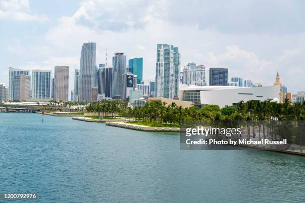 miami florida skyline american airlines arena - southeast stock pictures, royalty-free photos & images