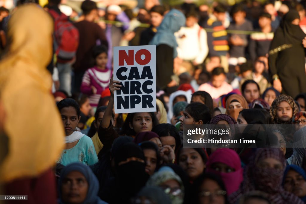 Bollywood Director Anurag Kashyap Joins Ongoing Protest Against CAA And NRC In Delhi