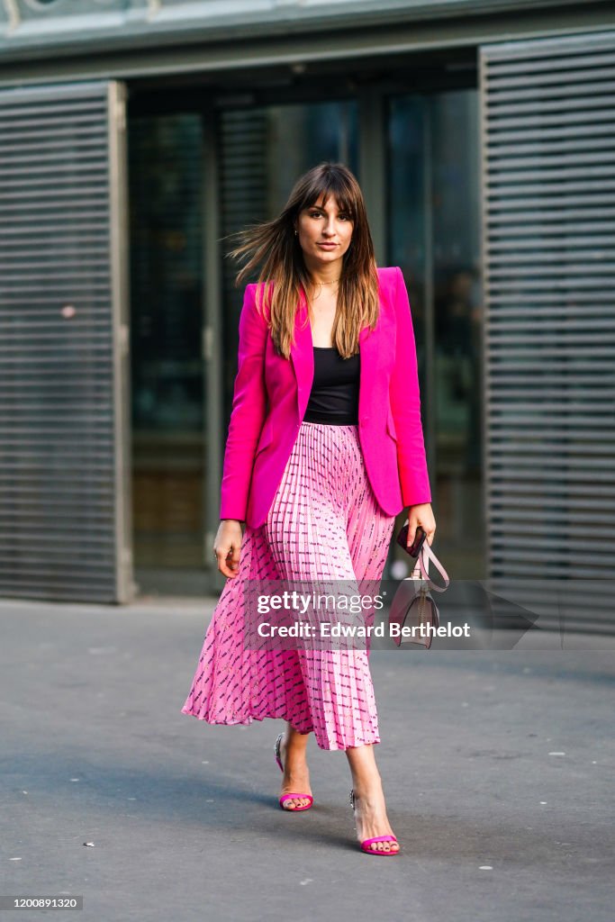 Street Style  - Paris Fashion Week - Haute Couture Spring/Summer 2020 : Day One