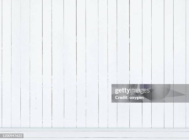 empty white wood wall texture and backgroud - wooden wall stockfoto's en -beelden