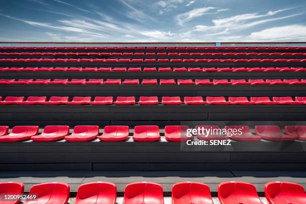 stadium seating - bleachers imagens e fotografias de stock