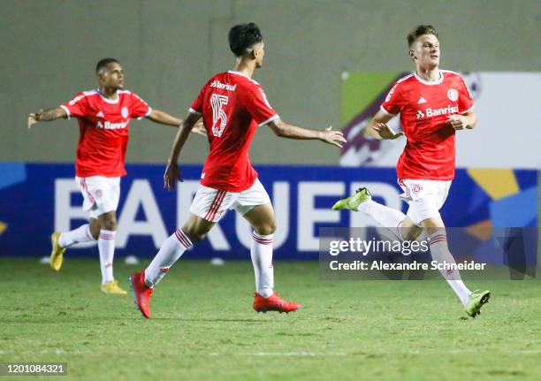 Nicolas Miguel of Internacinal celebrates after scoring the third goal of his team during the match against Corinthians during the Semi-Final 1 Copa...