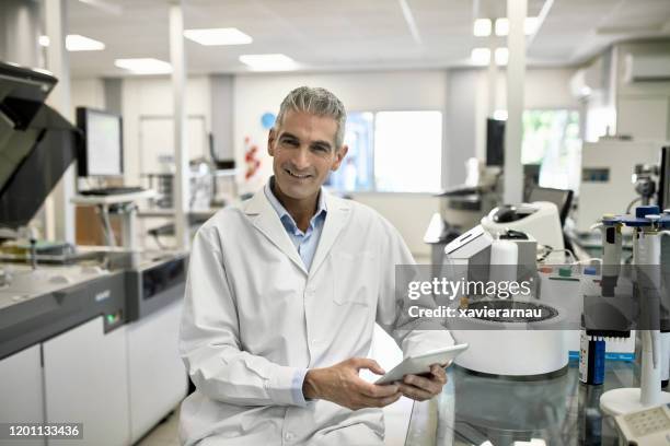 Pathologist Friend Happy Pathologists Photos and Premium High Res Pictures - Getty Images