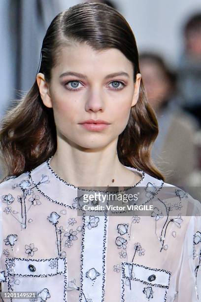 Chanel Haute Couture Runway Spring 2020 Photos and Premium High Res ...