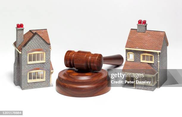 divided house divorce settlement, with gavel - wealth gap stock pictures, royalty-free photos & images