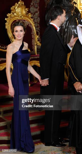 Prince Felipe of Spain and Princess Letizia of Spain attend the Gala Dinner in honour of the Emir of the State of Qatar and Sheikha Mozah Bint Nasser...