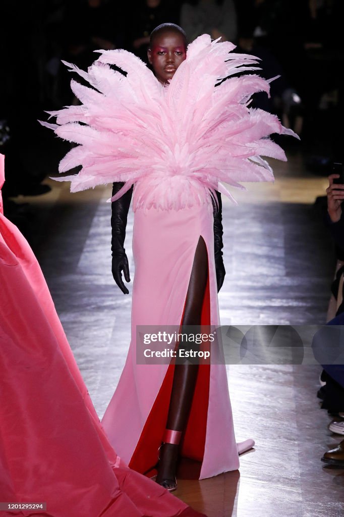 Valentino : Runway - Paris Fashion Week - Haute Couture Spring/Summer 2020