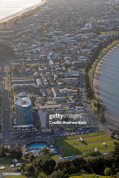 mount maunganui - mount maunganui stock pictures, royalty-free photos & images